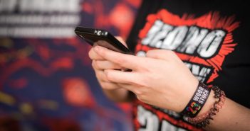 Znaczenie SMS-ów w komunikacji Polaków – Raport z badania