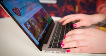Jak stworzyć finałową redakcję internetową?